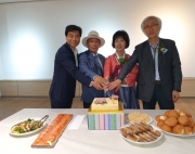 2019년 8월 24일 (…